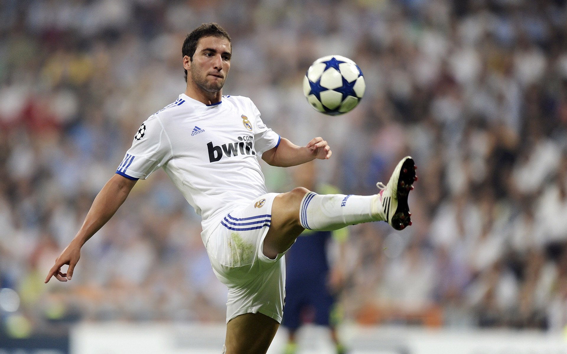 高能数据：助攻22次，投篮命中率达46%！，投篮命中率50%